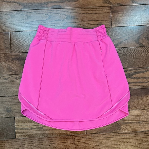 Lululemon Hotty Hot High-Rise Skirt - Picture 7 of 13